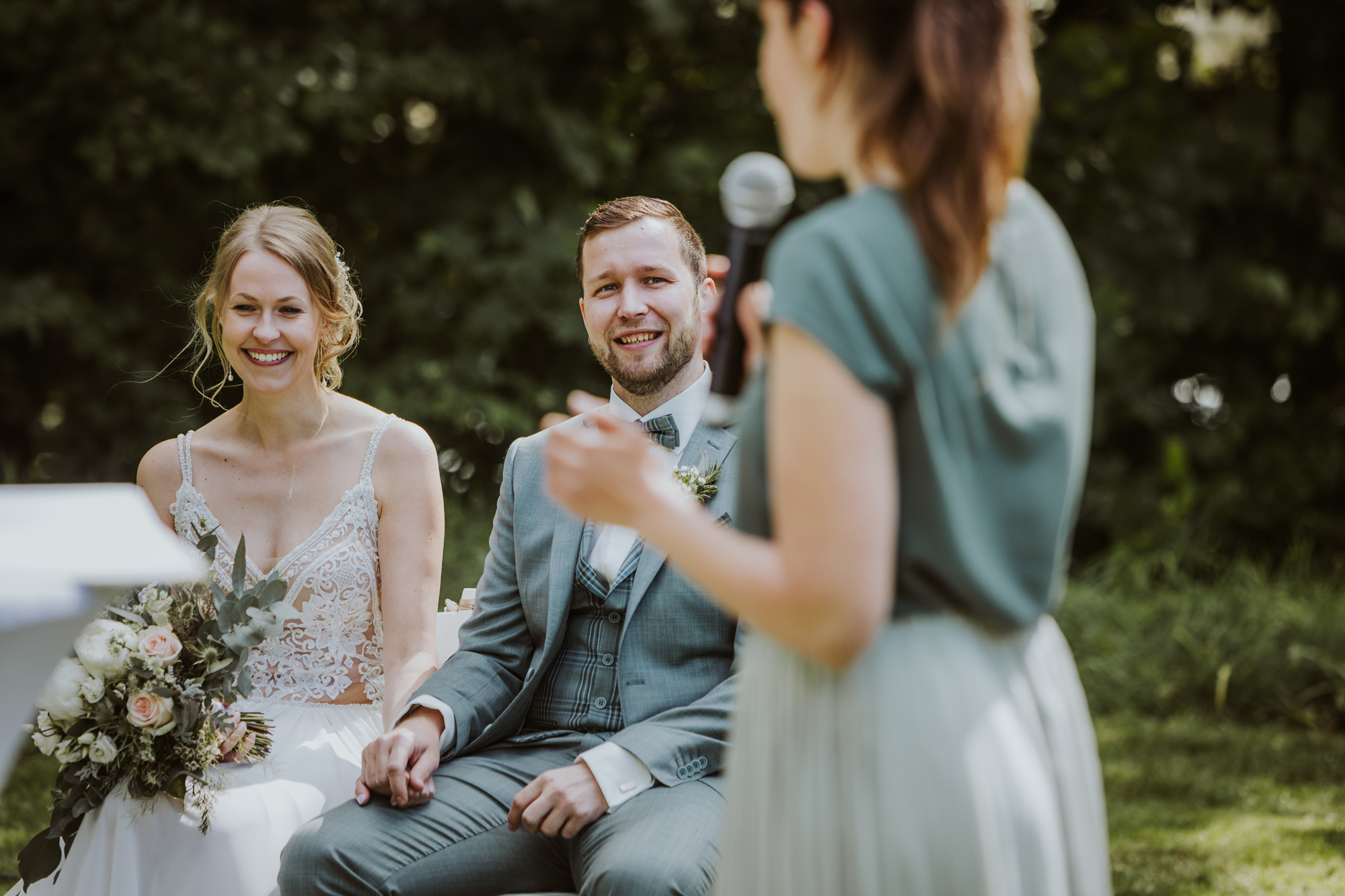 bewegt und berührt by Janina Riepshoff - Freie Trauung